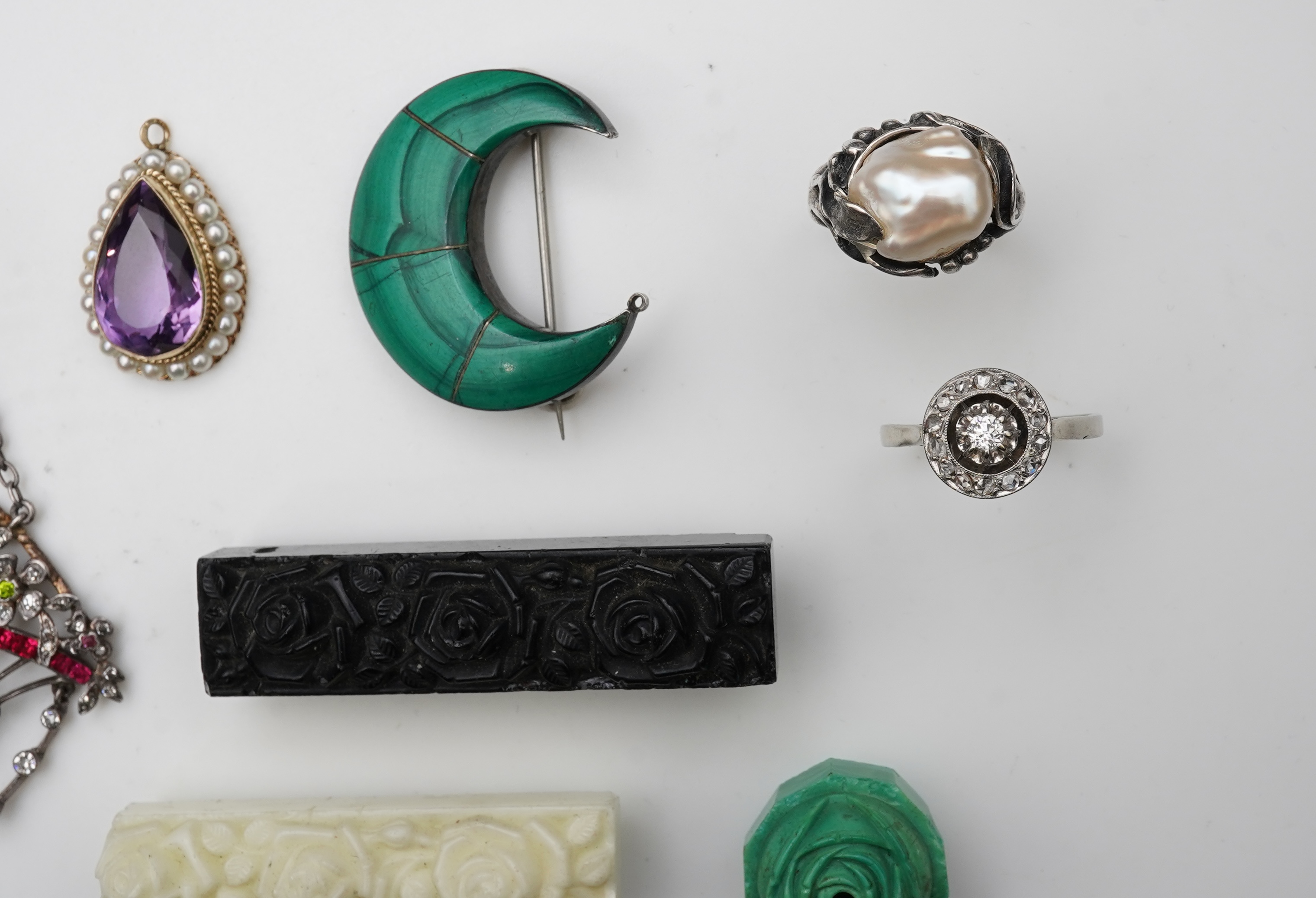 A collection of jewels including a diamond ring, late 19th/early 20th century